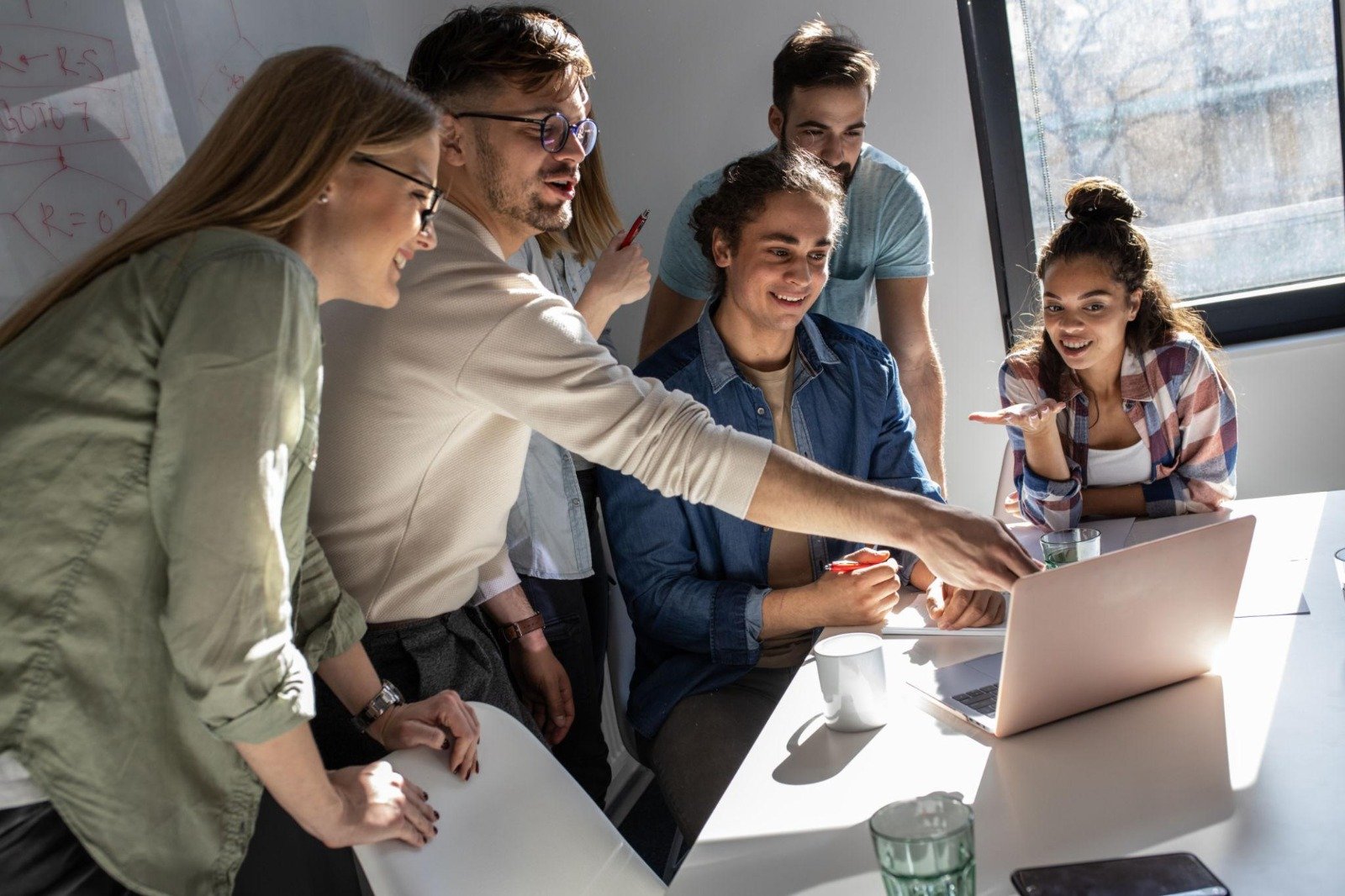 Why Freshers Should Learn How to Work Under Deadlines Before Joining IT Companies